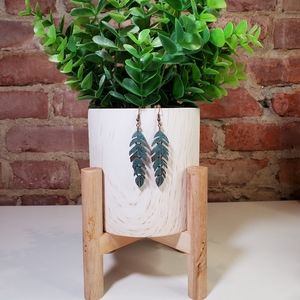 Brass feather dangle earrings